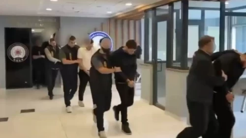 'Evlilik ve eskort' yalanıyla vatandaşları dolandıran 10 şüpheli tutuklandı!