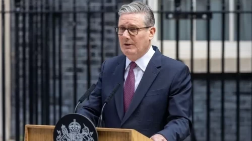 İngiltere eski Başbakanı Keir Starmer milletvekilliğinden de istifa etti