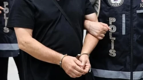 Bartın'da sosyal medya operasyonu! 'Müstehcenlik ve mal varlığı değerlerini aklama' suçlarından 2 tutuklama