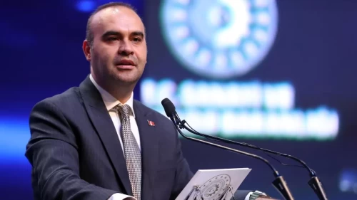 Ay’a gidecek Türk uzay aracında son aşama! Bakan Kacır açıkladı