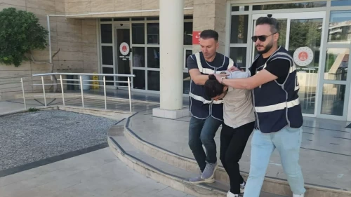 Atatürk büstünü söküp götürmesinin bedeli ağır oldu!