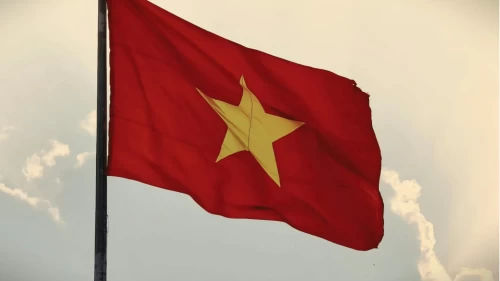 Vietnam’ın kuzeyinde sel hayatı olumsuz etkiledi