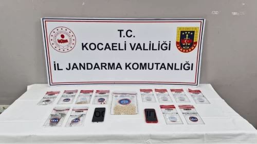 Kocaeli’de uyuşturucu operasyonu: Esrar ve bin 12 hap ele geçirildi