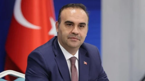Bakan Kacır'dan TEKNOFEST vurgusu: Geleceğin otomotiv endüstrisini gençlerimizle şekillendiriyoruz