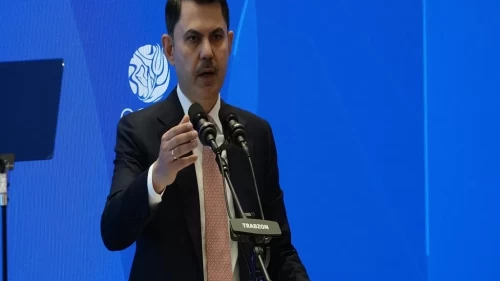 Bakan Kurum Trabzon'da konuştu: Denizler ve okyanuslar alarm veriyor