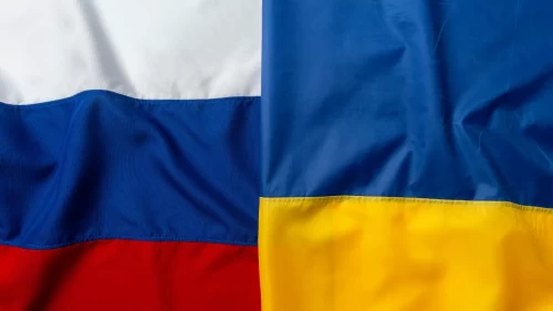 Ukrayna’da konut binası hedef alındı: 2 kişi hayatını kaybetti