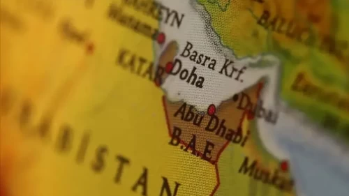 Suudi Arabistan ve BAE arasında kritik görüşme! Bin Selman ve Al Nahyan Riyad’da bir araya geldi