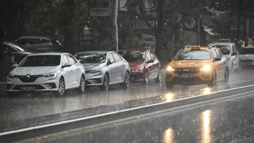 Meteoroloji peş peşe uyardı! Fırtına ve sağanak geliyor