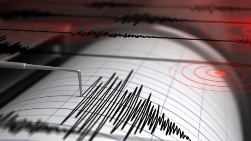Balıkesir'de korkutan deprem!