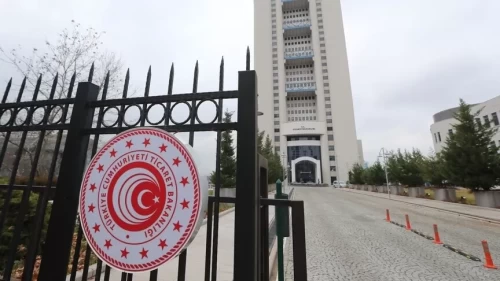 Türkiye’den hizmet ticaretinde tarihi başarı