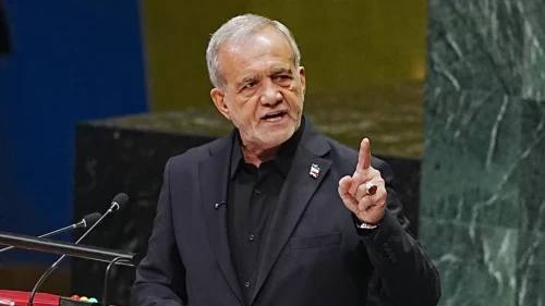 Pezeşkiyan'dan BM kürsüsünde ABD ve İsrail'e sert tepki: 'İran diz çökmeyecek'