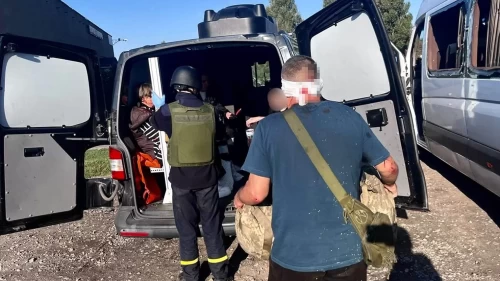 Rusya sivilleri taşıyan minibüsü hedef aldı!