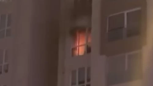 Büyükçekmece'de 12 katlı binada yangın paniği