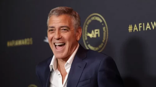 Clooney'den Trump yönetimine sert eleştiri: Beceriksiz insanlar tarafından yönetilen bir ülkede yaşamak kolay değil