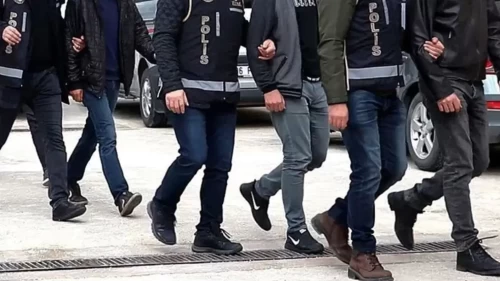 Ankara’da uyuşturucu ve fuhuş çetelerine peş peşe operasyon