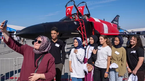 TEKNOFEST Güneydoğu Şanlıurfa'da başladı: Gökyüzünde nefes kesen gösteriler