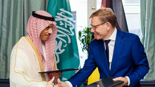 Suudi Arabistan ve Almanya’dan Hürmüz Boğazı çağrısı