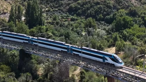 Bakan Uraloğlu duyurdu: Milli Hızlı Tren'de seri üretim başladı