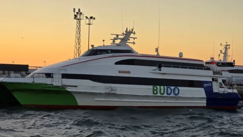 Marmara'da deniz ulaşımına hava muhalefeti