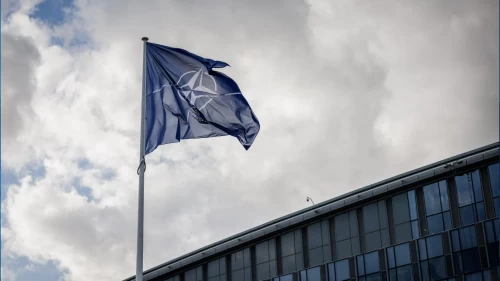 NATO’da bir ilk! İngiliz general görevi devraldı