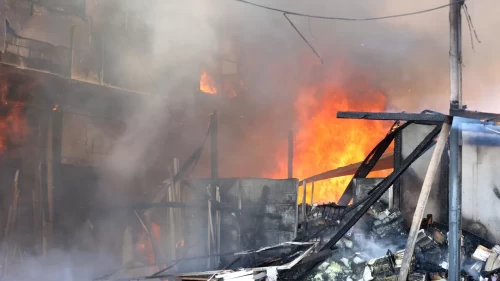 Kırklareli’nde 3 katlı binada yangın: Müdahale 3 saat sürdü