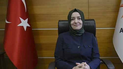 Fatma Betül Sayan Kaya görevlerinden affını istedi! İlk açıklama