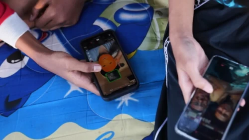 Polonya'da okullarda telefon kullanımına sıkı denetim