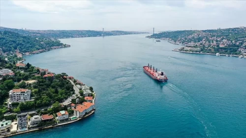 İHA'ların vurduğu gemi İstanbul Boğazı'nda!