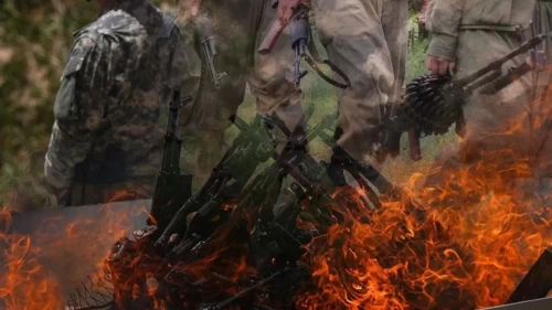Tarihi süreç başladı! SDG/YPG cephaneliği boşaltıyor!