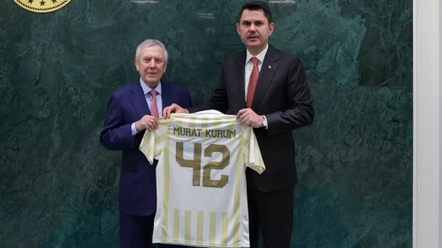 Bakan Kurum, Fenerbahçe Başkanı Aziz Yıldırım’ı kabul etti