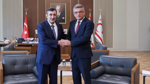 Cevdet Yılmaz'dan KKTC'de dikkat çeken görüşme!
