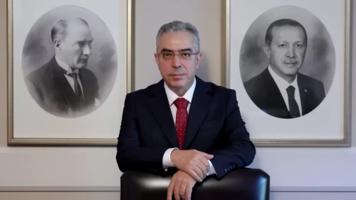 Mehmet Uçum'dan yeni anayasa mesajı: 'Türkiye Cumhuriyeti için artık kaçınılmaz'