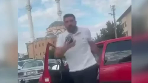 Ankara’da korna kavgası! Sürücünün önünü kesip tehdit etmişti