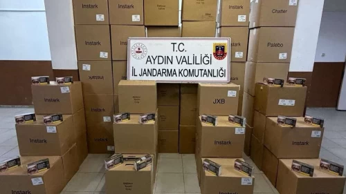Aydın’da araçtan 630 bin faturasız makaron çıktı