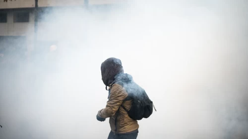 Fransa'daki Sarı Yelekliler eylemine ülke genelinde 400 binden fazla kişi katıldı