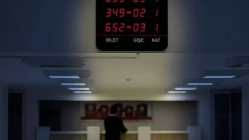 28 Ekim bankalar açık mı, yarım gün mü? 29 Ekim 2026 banka çalışma saatleri