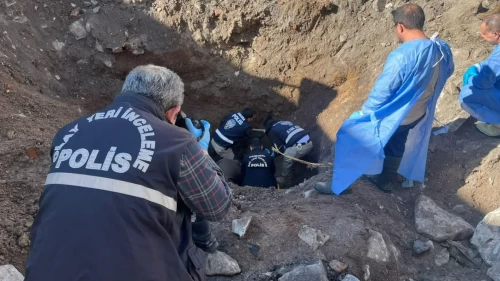 17 yıldır kayıp Gülşen Uyar’ın evinde insan kemikleri bulundu!