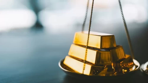 Altının kilogram fiyatı kapanışta geriledi