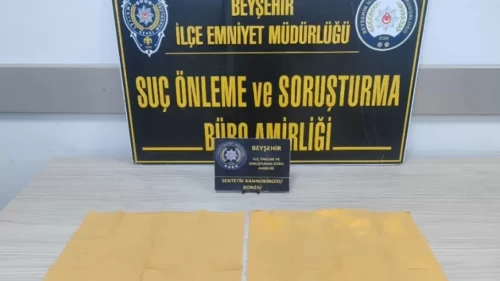 Beyşehir’de kaçarken attıkları paketten uyuşturucu çıktı