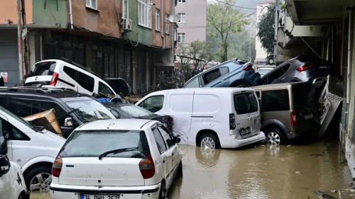 İstanbul'dan acı haber! Selde hayatını kaybedenlerin sayısı 4'e yükseldi