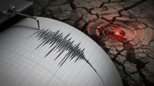 Adana'da art arda iki deprem!