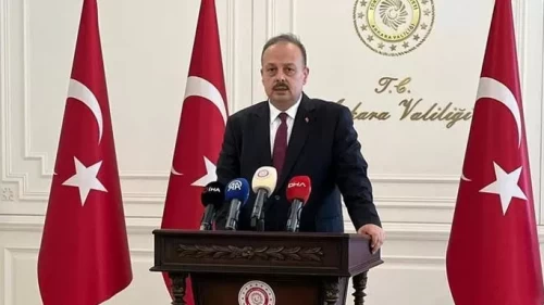 Vali Canbolat Anıtkabir’i ziyaret etti