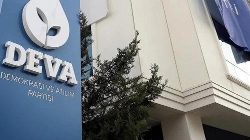 DEVA Partisi'nde bir istifa daha