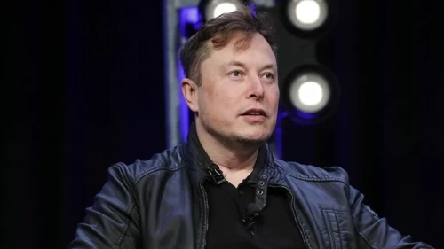 Elon Musk Amazon'u gözüne kestirdi