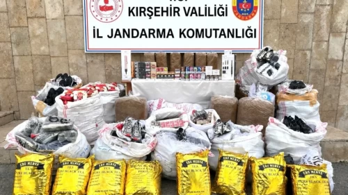 Gişelerde durdurulan araçtan servet çıktı!