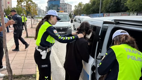 Eskişehir’de 5 kilometrelik kovalamaca: Sürücüye 515 bin lira ceza
