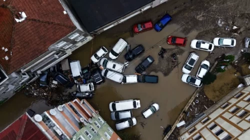 İstanbul'daki sel felaketinde can kaybı 6'ya yükseldi! 1 kişi hâlâ kayıp
