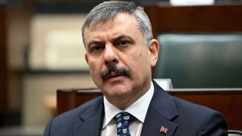 Bakan Çiftçi yarın Atina’ya gidiyor!
