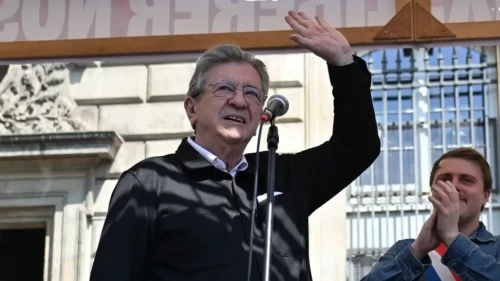 Mélenchon'dan Netanyahu'ya seçim suçlaması: Fransa'daki seçimleri etkiliyor