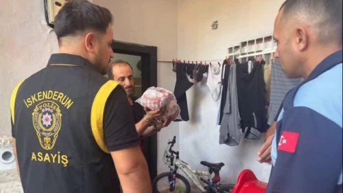 Çöp döküm sahasındaki bozuk etleri piyasaya sürmek istediler